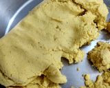 A picture of step 2 of Naan khatai.