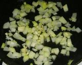 Foto del paso 2 de la receta: Revuelto de Arvejas