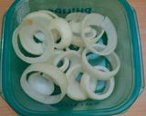Foto langkah ke 1 dari resep Onion Rings Crispy.