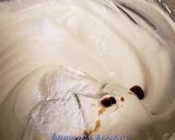 A picture of step 2 of Almond flour cookies.