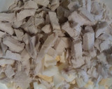 Foto del paso 2 de la receta: Ensalada de huevos, pollo y piña