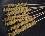 Foto langkah ke 5 dari resep Sate Komoh Usus Ayam.