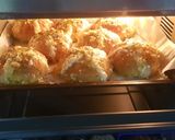 Foto langkah ke 8 dari resep Korean Garlic Cheese Bread (cheddar).