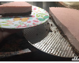 Foto del paso 8 de la receta: Torta de frutillas con leche condensada, súper fácil 🍓🍫👩🏻‍🍳
