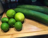 Foto del paso 1 de la receta: Agua de pepino 🥒😋