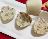 रोज कुल्फी (Rose Kulfi recipe in hindi) रेसिपी चरण 7 फोटो