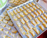 Foto langkah ke 4 dari resep Kastengel Keju.