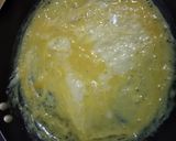 Foto langkah ke 4 dari resep Nasi Goreng Bakso.