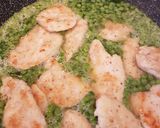 Zöldborsós csirkemell recept fázis 6 fotója