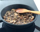 Foto del paso 3 de la receta Tostas de champiñones