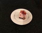 A picture of step 17 of Strawberry Cream Brownie Sqares.