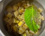 Foto langkah ke 2 dari resep Kulit sapi bumbu kecap pedas.
