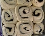 Foto langkah ke 4 dari resep Oreo cinammon roll.