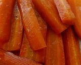 A picture of step 3 of Roasted Carrots in Honey and a drop of Brandy. 😍.