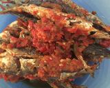 Foto langkah ke 4 dari resep Ikan dencis sambal giling.