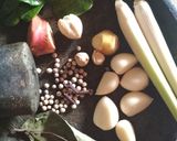 Foto langkah ke 1 dari resep Soto ayam seger ala Boyolali.