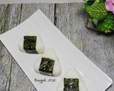 Foto langkah ke 3 dari resep Onigiri isi tempe balado.