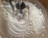 Foto del paso 3 de la receta: Crema Chantilly 🍦🍧🍨🎂🍰🧁🍮🥧☕🍵🍶Crema batida o nata montada lista para acompañar cualquier postre 🍧🍰🎂🍨☕