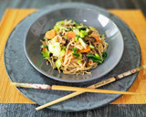 Foto del paso 7 de la receta: Noodles con shiitake, pak choi y salsa yakisoba