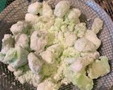 A picture of step 3 of Water Chestnut, Lotus Seed, and Coconut Sweet Soup (Chè Củ Năng Sen Dừa).