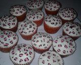 Foto del paso 4 de la receta: Cupcakes de vainilla con crema Chantilly💙