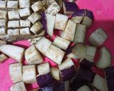 Foto langkah ke 1 dari resep Tempe Terong Santan Pedas.