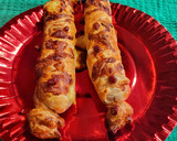 Foto del paso 7 de la receta: Bratwurst con mostaza y miel en hojaldre