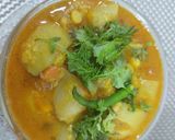A picture of step 3 of Bottle gourd with chana dal.