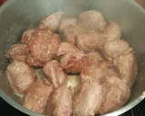 Foto del paso 1 de la receta: Carrilleras de cerdo con hongo beltza