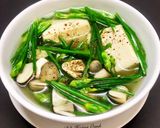 Hình bước làm 3 của món Canh Bông Hẹ Nấu Nấm Đậu Hủ Non Chay