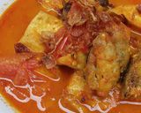 Foto langkah ke 5 dari resep Tuna Tahu Kuah Asam Pedas Ala MamsKin.