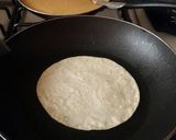 Foto del paso 3 de la receta: Enfrijoladas al chorizo