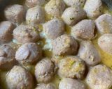 Foto del paso 6 de la receta: Albóndigas de pollo en salsa