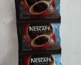 Foto langkah ke 1 dari resep Dalgona coffee.