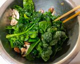 A picture of step 3 of Winter Spinach and Mushroom Salad.