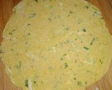 A picture of step 3 of Doodhi Thepala (bottle gourd paratha/indian flat bread).