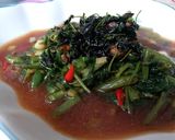 Foto langkah ke 13 dari resep Kangkung Saus Tiram Krenyes ala Restoran.