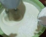 Foto langkah ke 2 dari resep Mini Rainbow Roll Cake.