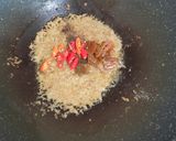 Foto langkah ke 2 dari resep Mie goreng jawa.