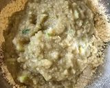 A picture of step 2 of Sprouts lauki paneer chilla.