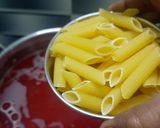 A picture of step 5 of Pink (beetroot) pasta.