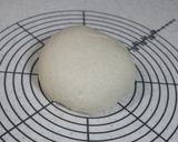 A picture of step 2 of German Kaisersemmel Rolls with Rye.