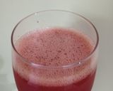 Foto del paso 3 de la receta: Licuado de frutilla! Riquísimo!