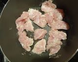 A picture of step 2 of A Delicious Chicken Mizore Stew.
