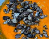 Foto langkah ke 5 dari resep Sambal Goreng Kentang Bumbu Medok.