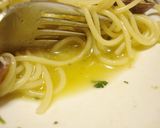 A picture of step 24 of Authentic Vongole Bianco Clam Pasta.
