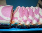 Foto langkah ke 7 dari resep Bolu zebra pink.