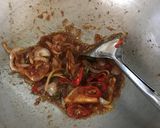 Foto langkah ke 4 dari resep Udang Saus Padang.