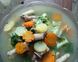 Foto langkah ke 6 dari resep Sop Ayam Ceker.