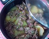 Foto del paso 7 de la receta: Cazuela de chuletas de cordero con patatas en salsa escabechada